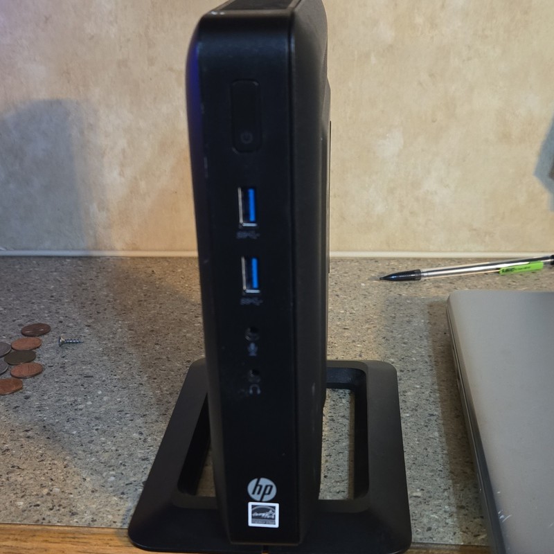 HP t520 Flexible Series Thin Client  TPC-W016 Power Cord Doesnt Come With It
