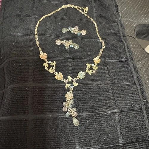 Vintage Costume Jewelry Set Necklace, Earrings