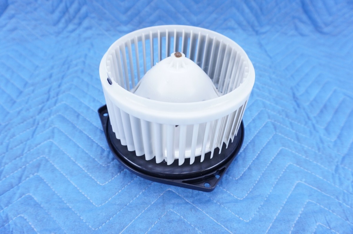 Infiniti QX56 QX80 Front AC Evaporator Blower Motor w/ Fan 27220