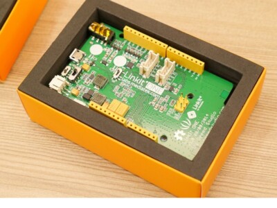 Development Boards & Kits -Mediatek LinkIt ONE 
