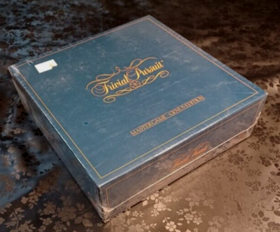 Trivial Pursuit - Genus Edition - RARE Vintage Board Game