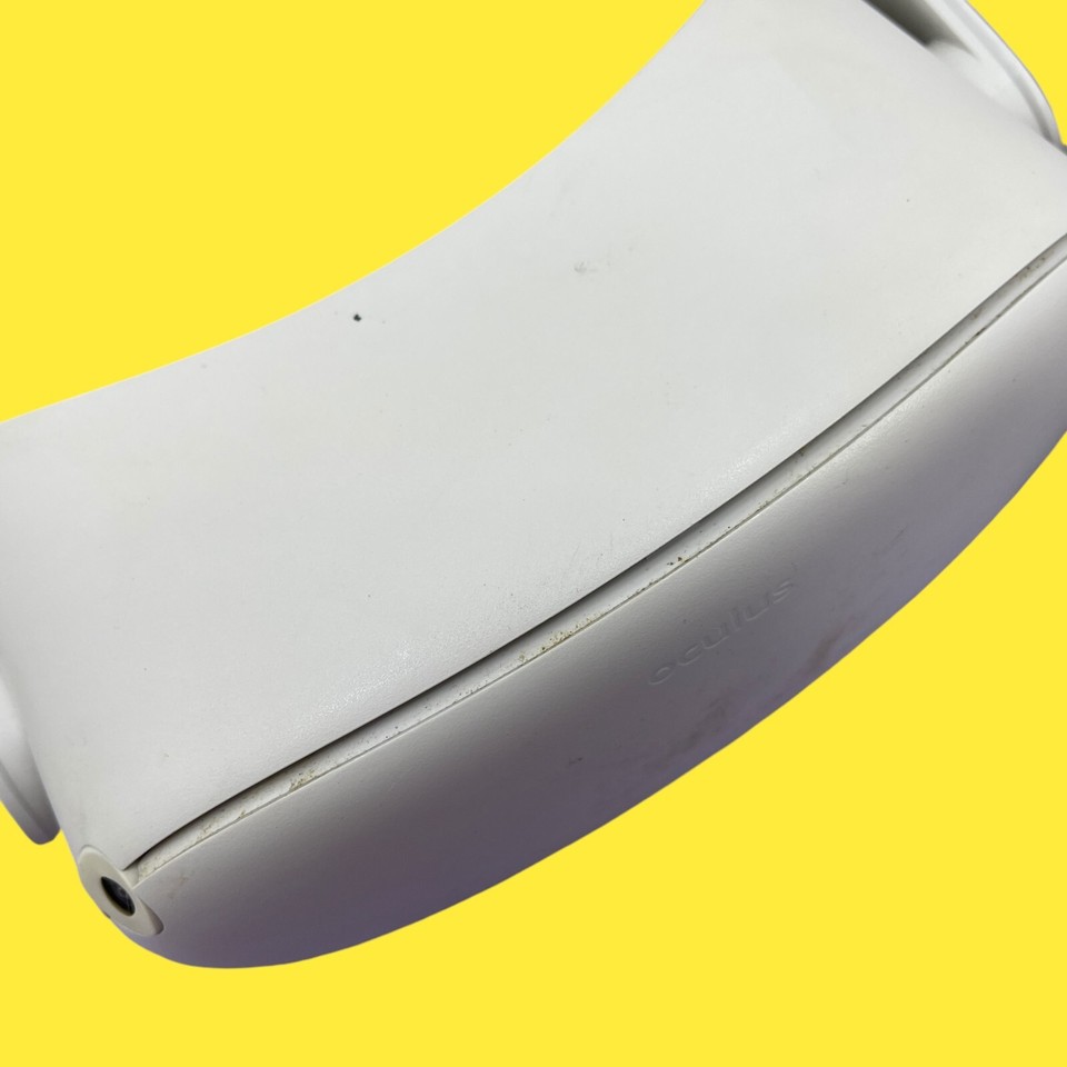 Lot of 2 FOR PARTS Oculus Quest 2 VR Headsets KW49CM 3679 z65 b81 eBay