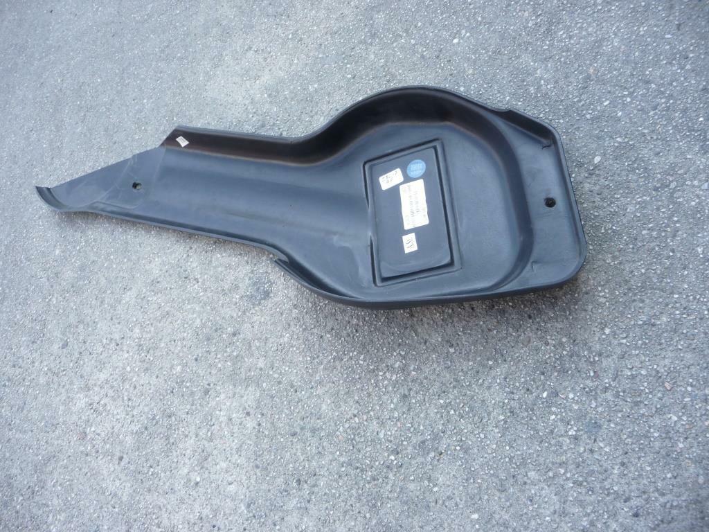 1998-2004 Bentley Azure Wiper Windscreen Mechanism Cover UT11931PB OEM