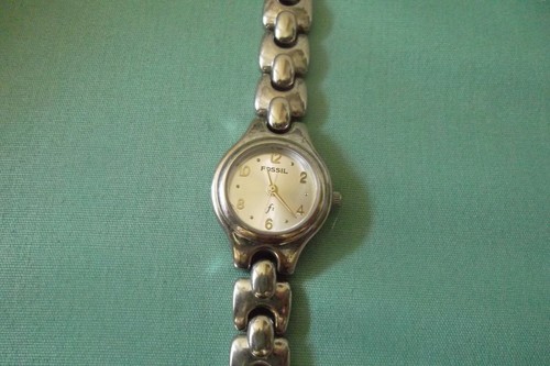 Fossil F2 ES-8862 Women's Watch Silver 