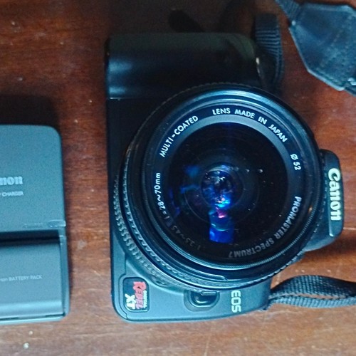 Canon EOS DS126071 Digital SLR 6.3MP Black w/ EF-S 18-55mm Lens