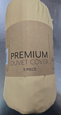 NIP: iEnjoy 3pc Premium Duvet Cover with Matching Shams - Gold - Full/Queen