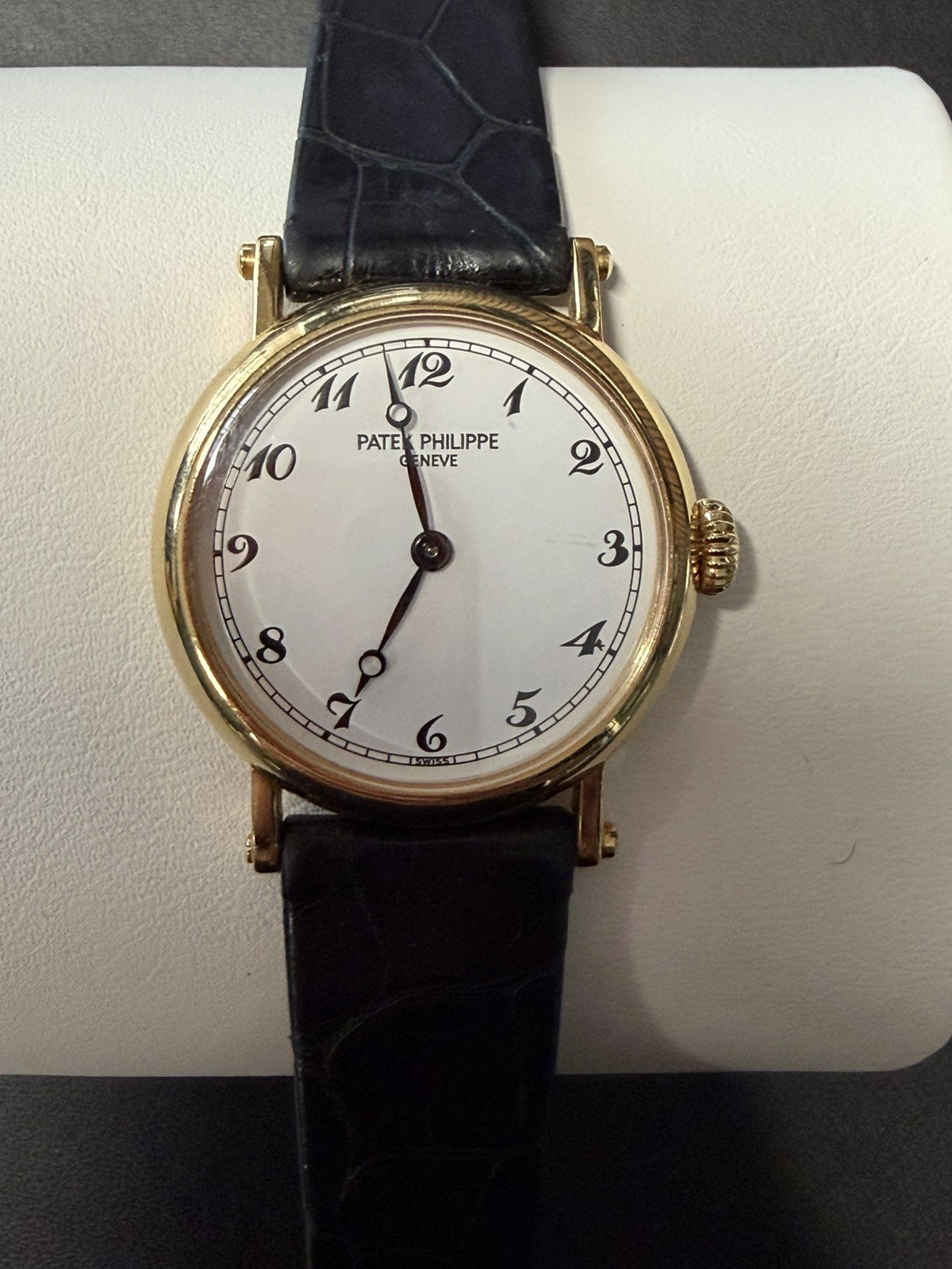 Patek Philippe Calatrava Officer 4860, White Dial, 18K Gold Ladies Watch