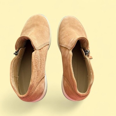 Ecco Soft 7 Low Booties