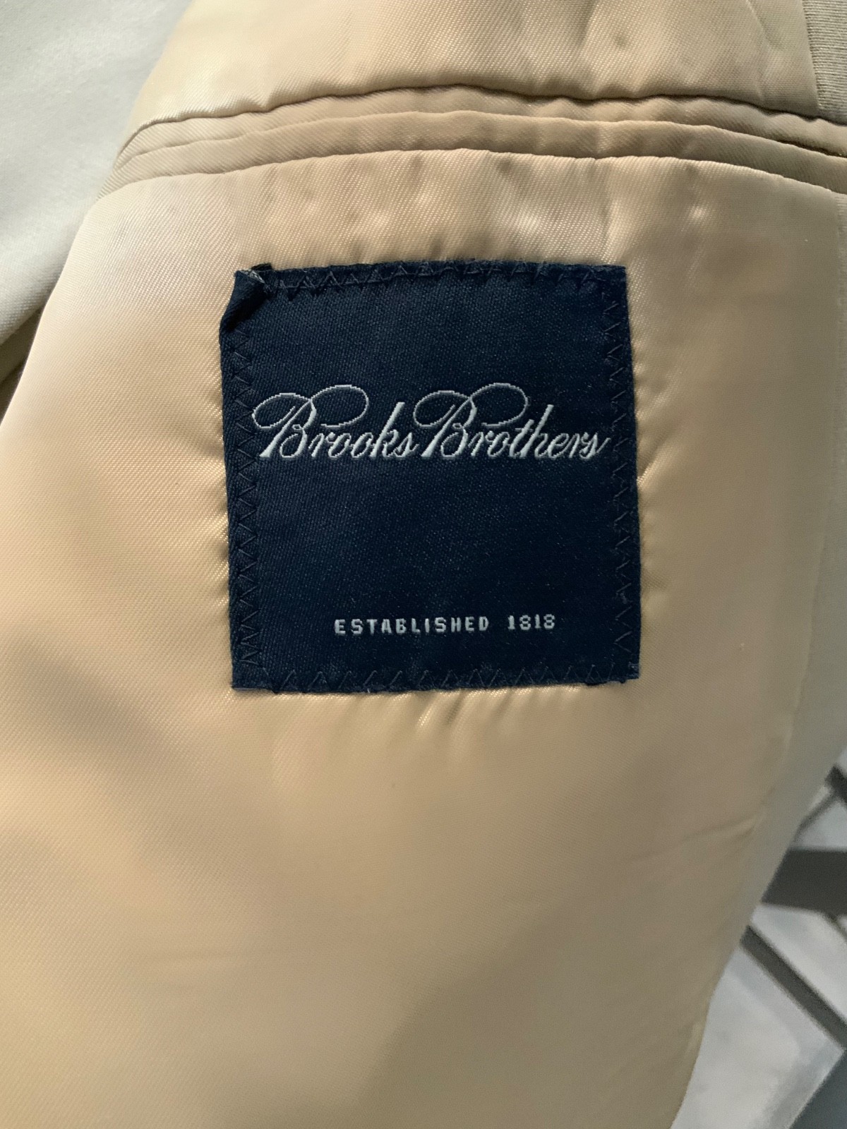 Brooks Brothers Cotton Blend 2 PC Suit Men’s Size 42 R 34X30 Khaki Pleated Pants thumbnail 2