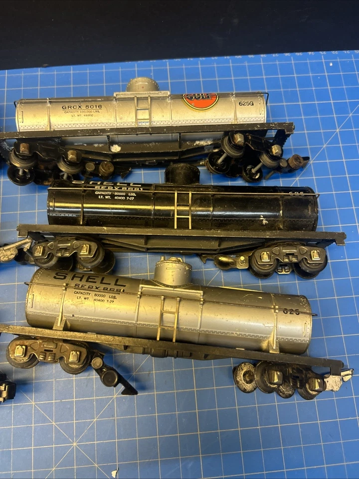 Lot (6) Vintage S GAUGE American Flyer AC GILBERT  Tanker Freight Train Cars - Image 4 of 4