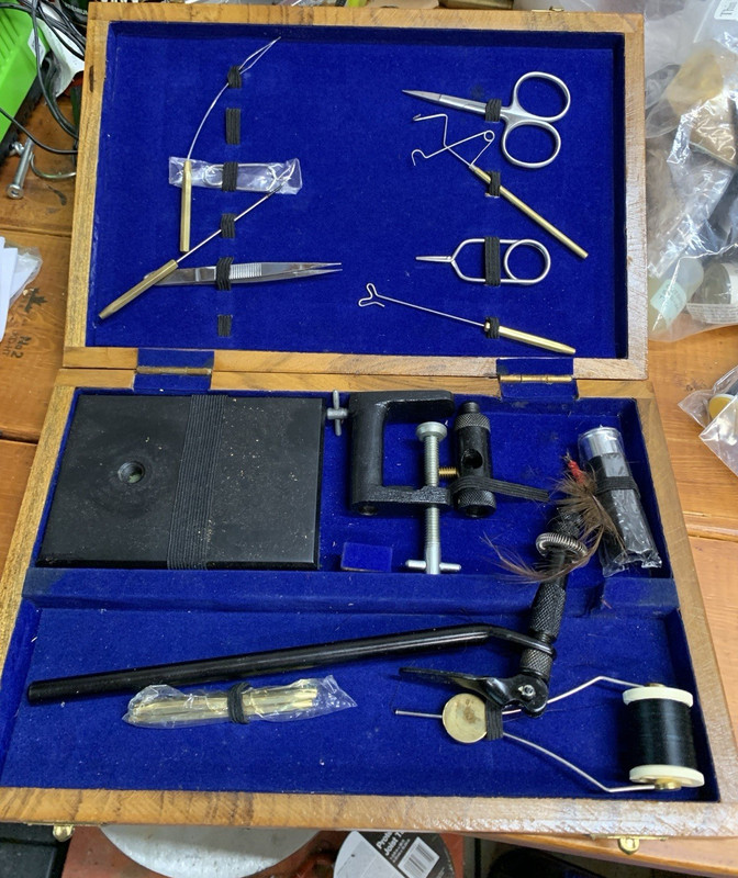 Wooden Case Fly Tying Kit with Vise, Tools & Assorted Materials Brown