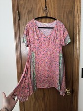 Easel Floral Boho Mini Dress Tunic Medium Pink Mixed Print Flowy Short Sleeve