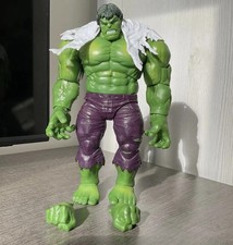 Green Hulk Marvel Legends Retro Series Moveable Action Figure