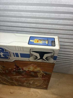 LEGO Star Wars: Hailfire Droid & Spider Droid (7670) for sale