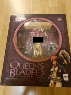 Megahouse Queen's Blade Risty 2P Figur Sexy Anime Manga