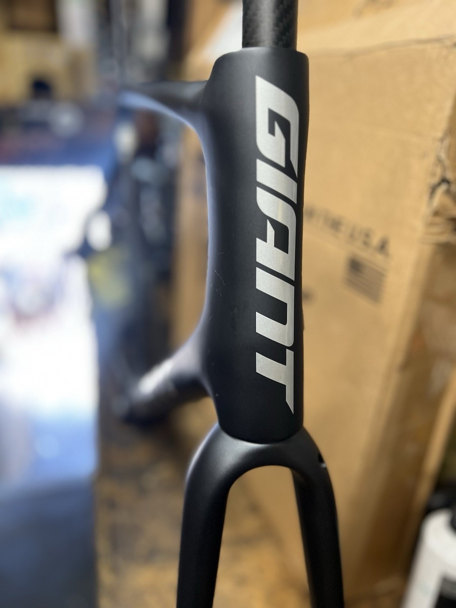 Giant TCR Advanced Pro 1 Disc Frame & Fork Size XL | eBay