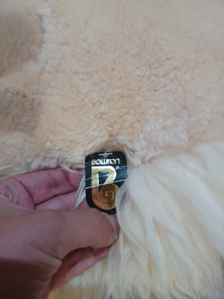 Nueva alfombra Bowron natural Kiwi Bird 100 % piel de cordero súper suave Nueva Zelanda 36x18 Foto 3 de 4