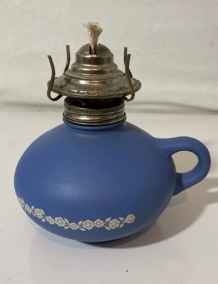 Vintage Kaadan Ltd. Glass Oil Lamp Blue White Flowers. | eBay