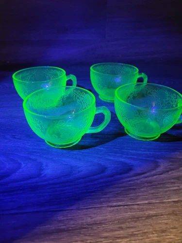 4pc Vintage Hazel Atlas Florentine Green Cup Depression Glass