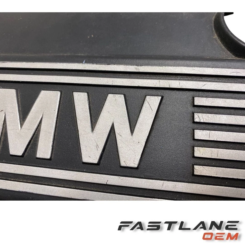 BMW 323IS/328IS/Z3 1996-1999 cubierta de válvula usada OEM 11-12-1-748-633 Foto 4 de 4