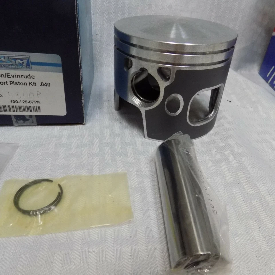 BRAND NEW WSM # 100-125-07PK JOHNSON / EVINRUDE   3.685 Piston Port .040  - Image 4 of 4