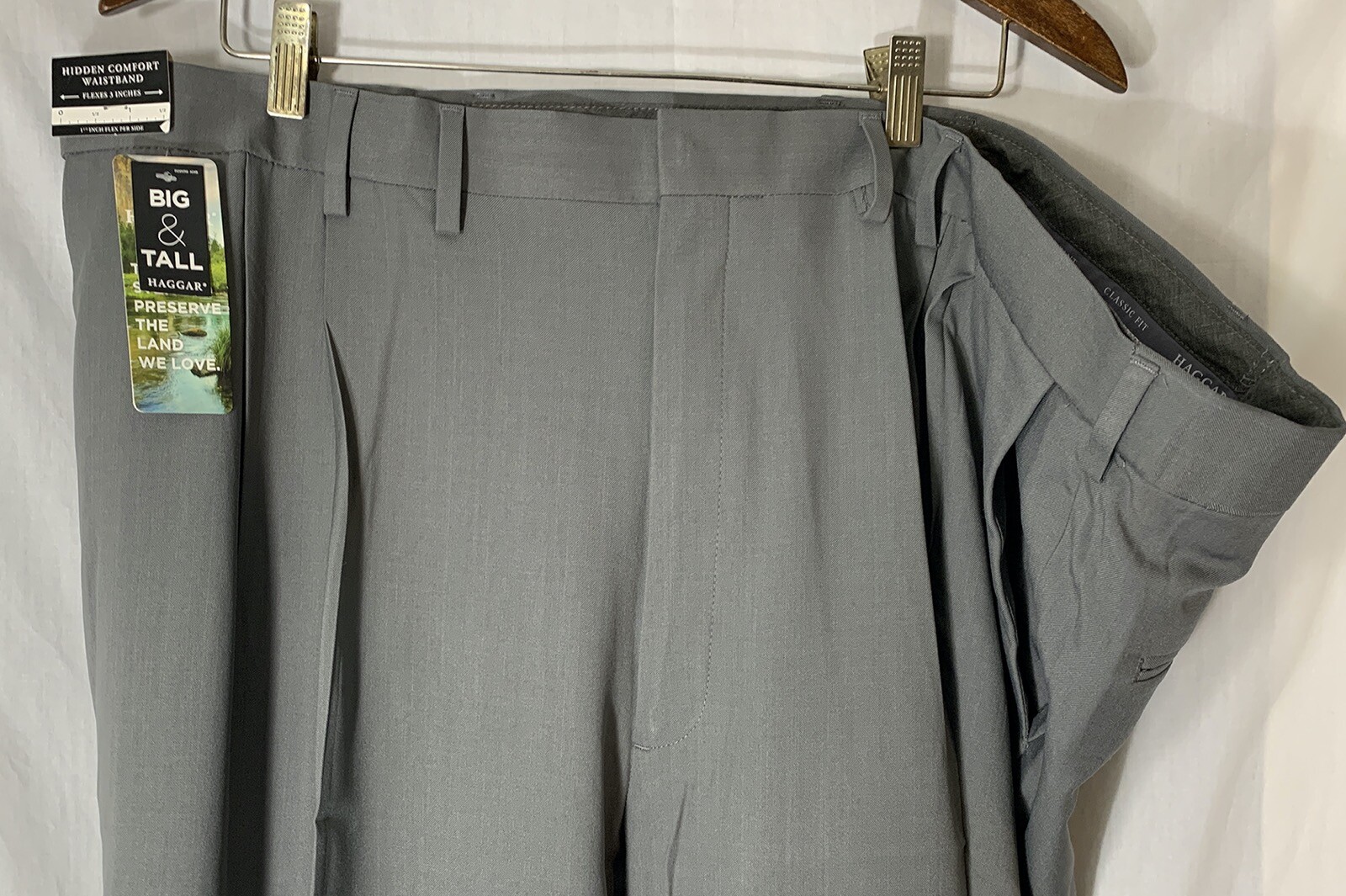 HAGGAR Pleated pants men tagged 50x32 BRAND NEW Gray Classic Fit flex