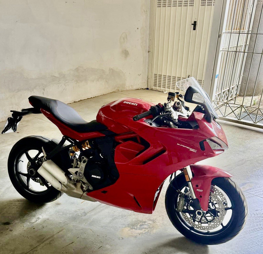 Ducati SuperSport 950 S 2022 – Solo 2.294 km – Ducati Red – 937cc foto 2