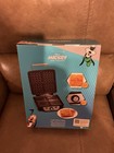 DISNEY'S MICKEY MOUSE, MINNIE MOUSE, DONALD DUCK AND PLUTO WAFFLE MAKER (NEW) — photo 5