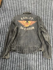Beautiful Harley-Davidson Men's Distressed Leather Jacket, Size M, Worn Once