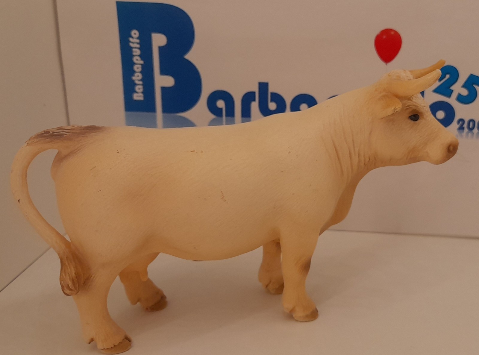 SCHLEICH 13610 MUCCA CHAROLAIS da BARBAPUFFO