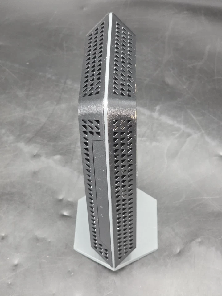 NETGEAR CM600 960Mbps DOCSIS 3.0 High-Speed Cable Modem - Image 2 of 4