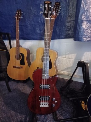 Gretsch G2220 Electromatic Junior Jet II Shortscale Bass rot