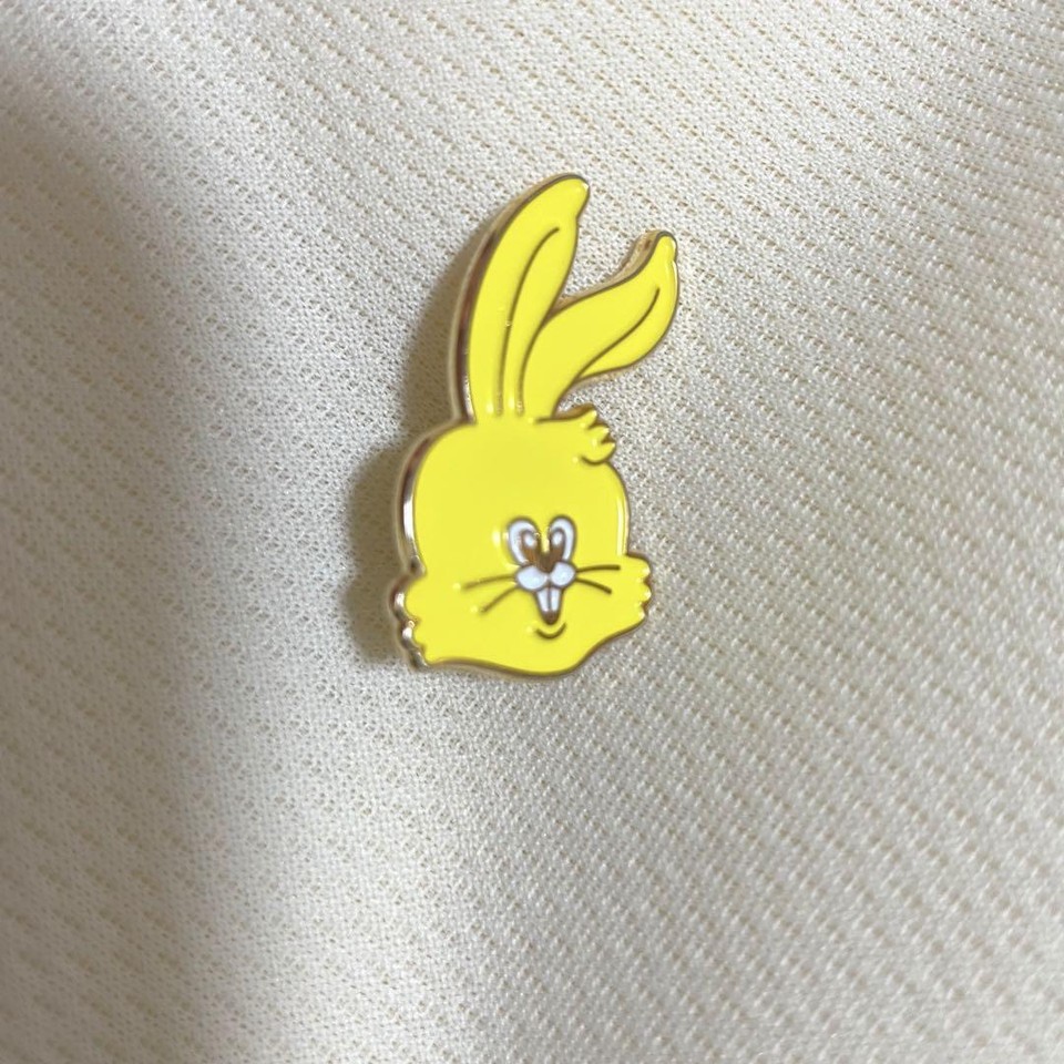 Korea pop up store new jeans new jeans pin badge 5393c8 eBay