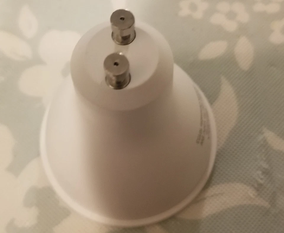 [6 Pack] Simba Lighting® LED GU10 5W Non-Dimmable 50W Replacement Bulb 5000K - Image 3 of 4