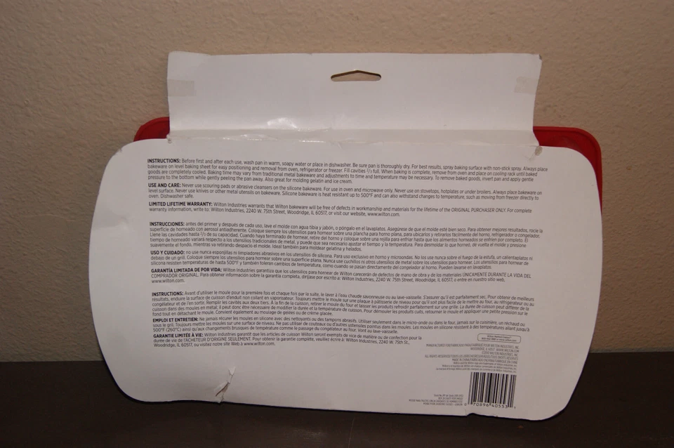 Molde de silicone Wilton Gingerbread menino vermelho ótimo para NATAL menina gelatina doces 24 - Imagem 2 de 2