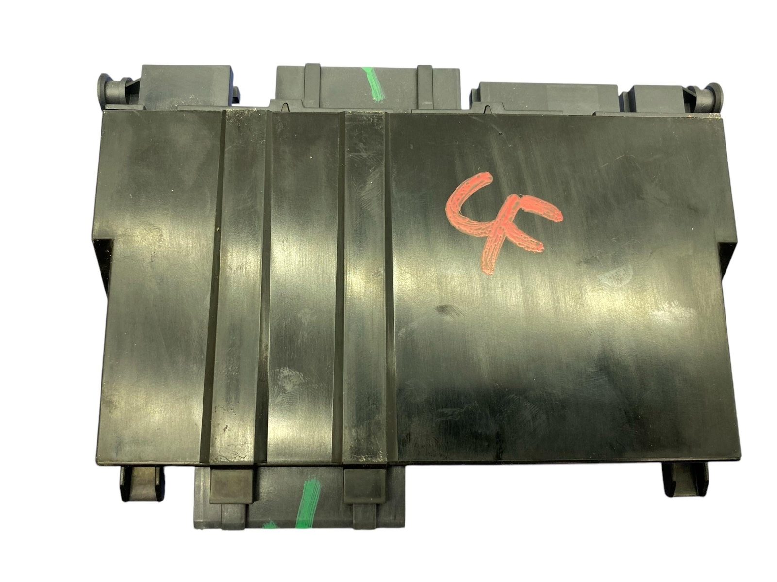 2017 - 2020 MASERATI LEVANTE M161 OEM FRONT LEFT SEAT CONTROL MODULE 670035026