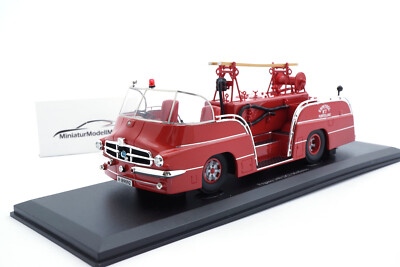 #12008 - Autocult Pegaso 140 DCI Mofletes Feuerwehr - 1:43