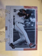 2001 Fleer Genuine Baseball Card  #63 Barry Bonds    (82515)