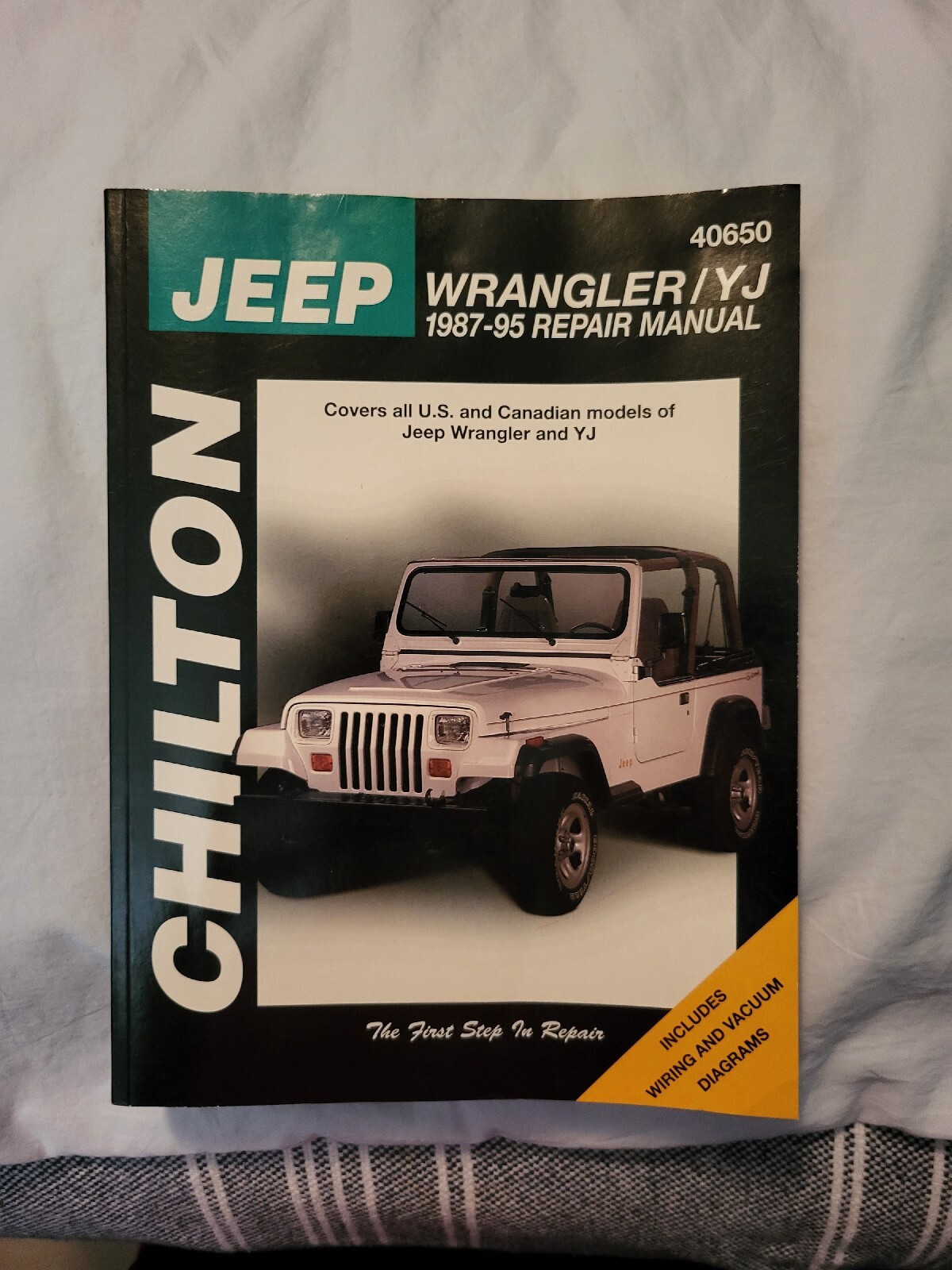 Chilton Jeep Wrangler/YJ 198795 Repair Manual 40650 USED