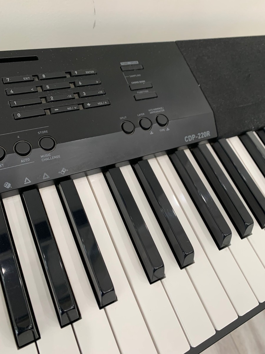 Casio CDP-220R Keyboard Workstation Stand Included WORKING 88 KEYS