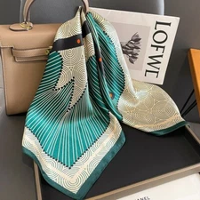 100% Mulberry Silk 26" Square Scarf Women Neckerchief Wrap Green Horse Pattern