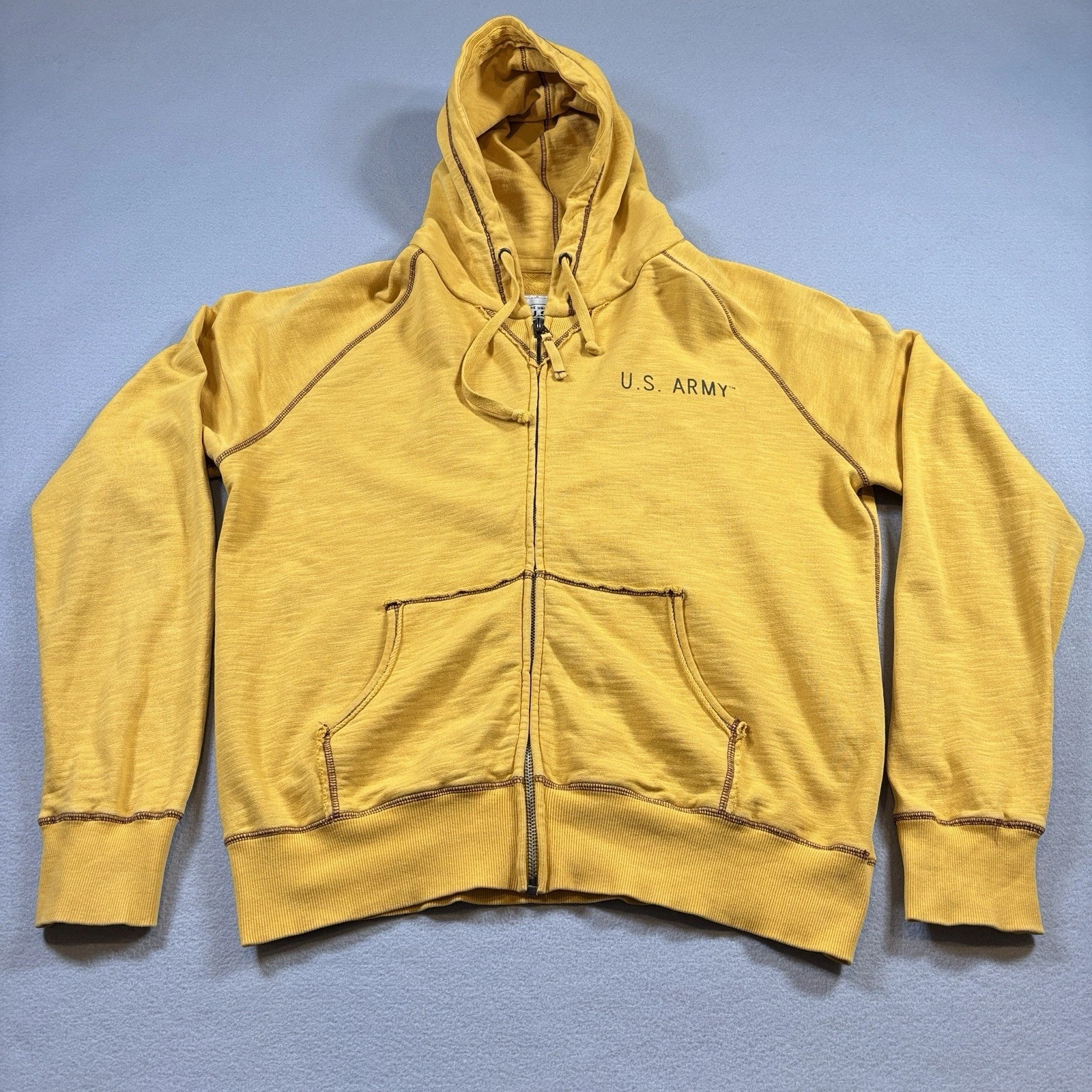 US Army Authentic Apparel Group Yellow Hoodie Mens XL Script Print Vtg Style