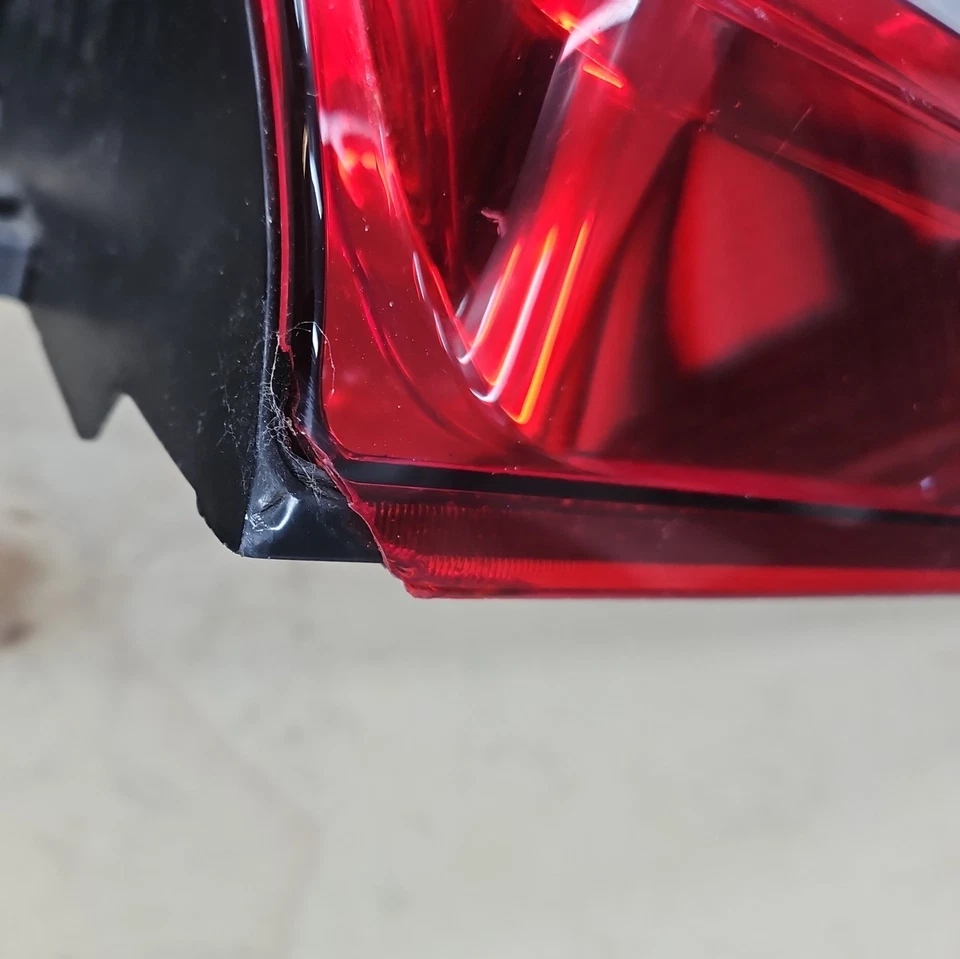 FARO TRASERO DERECHO R APTO PARA CITROEN JUMPY SPACETOURER PEUGEOT EXPERT TRAVELLER Foto 2 de 4