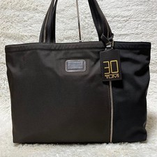 Tumi Vhtf 30Th Anniversary Tote Bag Black Brown Charm Limited Edition Popular b