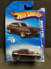 2010 Hot Wheels Custom V-8 Chevy Vega #129/240 Walmart Exclusive 