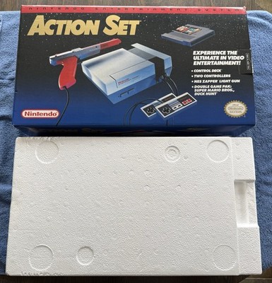 Oval Seal NES Action Set BOX FOAM & MANUALS ONLY Great Shape! Nintendo 1990  