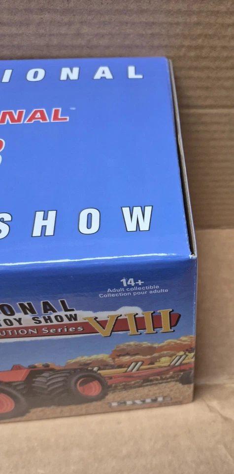 1/32 IH 7788 Four Wheel Drive Tractor, 2025 National Farm Toy Show - Image 2 of 4