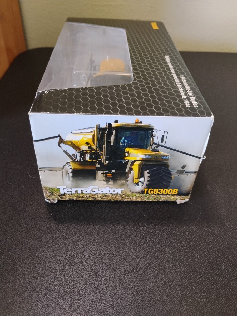 【新品】SPECCAST TerraGator TG8300B MDSCT544 1/64 Terra Gator 8300B With AirMax System, Black - Dalton's
