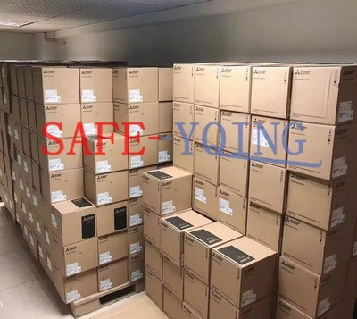 1X NEW   MR-J2S-100B-T004 MRJ2S100BT004 Servo Drive *cc