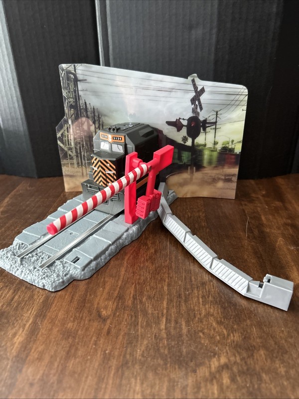 Fast and Furious Quarter Mile Escape Set Part - Train Obstacle and background